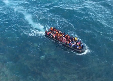 УВКБ ООН: свыше 131 тысячи мигрантов прибыли в Европу по морю в этом году