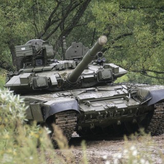 СРОЧНО: опубликовано первое фото танка Т-90, выдержавшего попадание америка ...