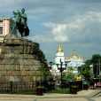 Против Богдана: начинается кампания за снос памятника Хмельницкому