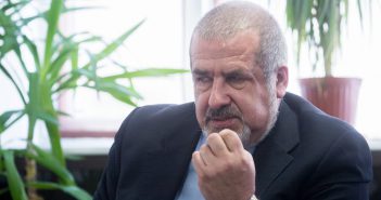 Чубаров: Ненависть к крымским татарам усиливается при движении с севера на  ...