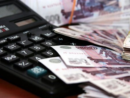 Долги россиян перед банками растут быстрее депозитов