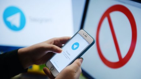 РКН запустил горячую линию для вопросов по блокировкам Telegram