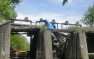 Грузовик повис над рекой — на Украине «устал» очередной мост (ФОТО)