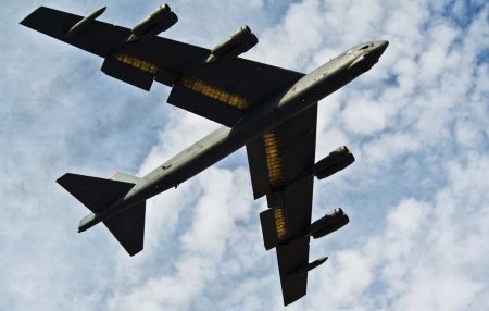 B-52H «отработал ядерный удар» по Калининграду и Балтфлоту (КАРТА)